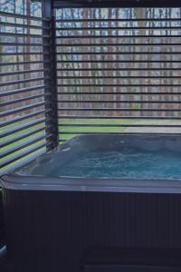 Dom to za mało ! Jacuzzi boiska plac zabaw ognisko
