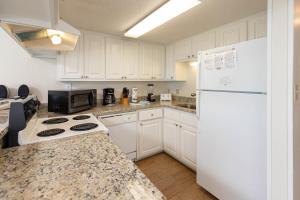 Island Winds East 804