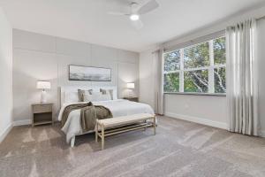 Discover paradise - NEW! Pool House Next to Disney