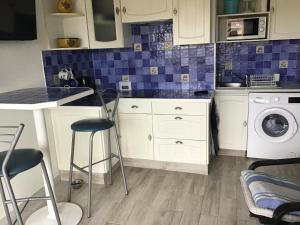 Studio et parking à 300m de la plage de Fréjus