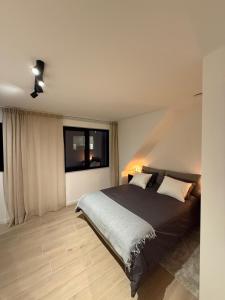 Casa Blanc - Coastal Triplex