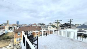 The Row House- Modern, Stylish and Newly Updated!