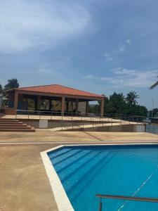 Bello Apartamento frente al mar