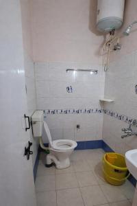 Private 3BHK Unit in Landmark 6BHK Building