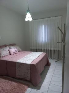 Apartamento amplo a 100 metros da praia