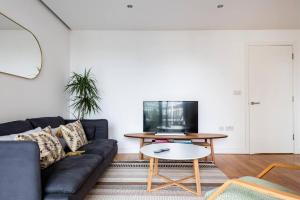 2BR Flat in Hoxton, Sleeps 4, near the tube