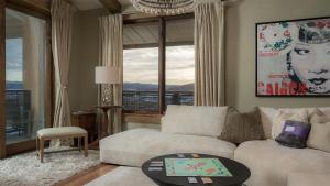 Edgemont #2702 Skyfall Ridge