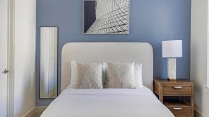 Landing Stunning 1BD Gym Clubhouse