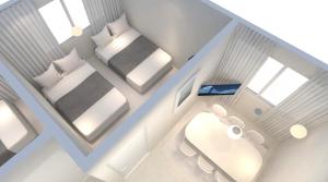 Hongdae or Itaewon 20minutes Maximum 6 people