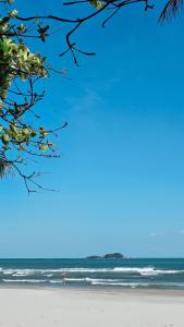 Apartamento Pé na Areia Enseada Guarujá