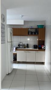Apartamento local simples próximo a unaerp Guarujá