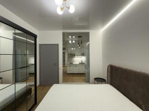 Kaunas center, fountain, terrace first flor