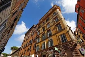 spanish steps apartment