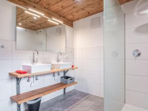 Kraftplatz am Litzlhof Large