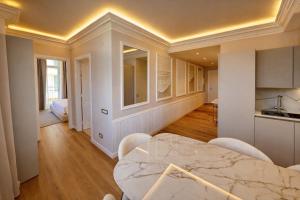 Royal Suite Apartment