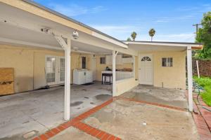 Fireplace Evenings • Smart TV • Sleeps 7