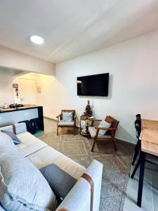 Apartamento Novo Martim de Sá - Beira Mar - Piscina - Ar Condicionado