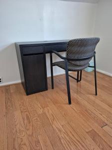 Cozy 3BR House Near Airport & Transit!