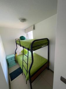 Como departamento Familiar , condominio cerrado y vigilancia