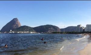 Apartamento para até 4 pessoas no Flamengo