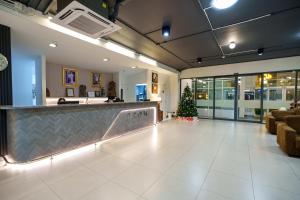 Prom Hotel