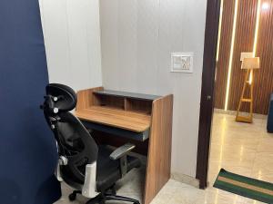 Luxury Private 3BHK Flat Delhi Airport Wi-Fi Free Parking 101