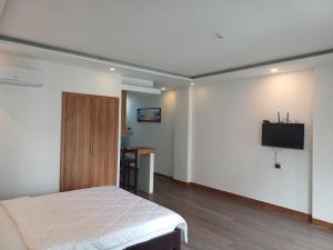 SAM Hotel and Apartment Danang - 150m to the beach & 200m to An Thuong area