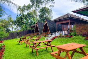 RedDoorz Resort at Hajeka Pangalengan Bandung