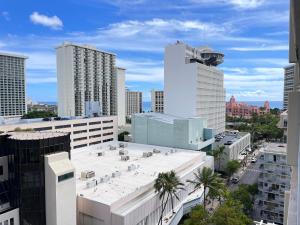 Newly Renovated Unit 12th FL - Marine Surf