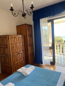 Apartment w spacious terrace