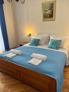 Apartment w spacious terrace