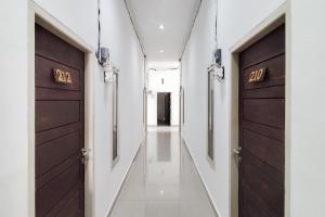 RedDoorz at Qaireen Living Jambi