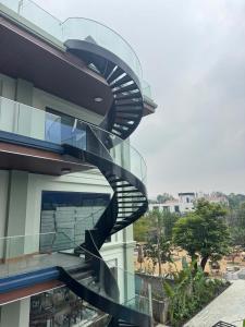 The Luna Tam Coc Hostel - Bar & Pool,Trekking Cuc Phuong