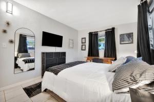 Family Home 10 mins to Beach Pets Welcome