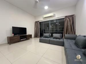 Setiawalk Puchong 8-10pax 3R2B IOI Mall Sunway