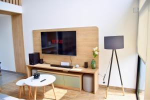 Tiny House con Piscina Privada, Jacuzzi, Parrilla y Starlink