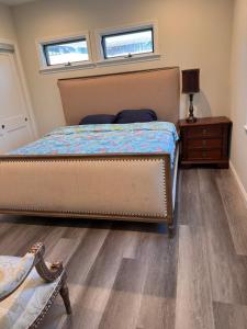 Modern 3BR Condo with 2-Car Garage