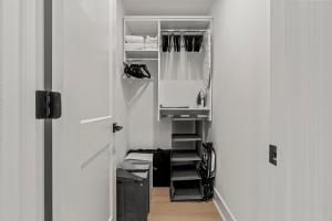 Stylish 1BR Apartment Near Center City & University City