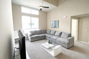 Luxury Residence Loft 3 Beds with Pool and Gym