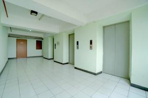 OYO 95090 Elzirooms Gunung Putri