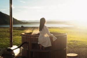 Tiny House con Jacuzzi, Fogata y Starlink