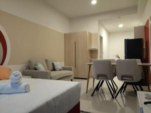 Kampung Marsa Retreat, Majestic Residence, KL