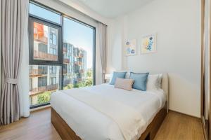 Condo Close to the Beach and City Center