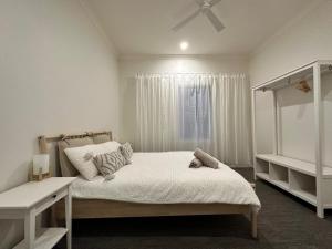 Centre of Eat St On Beaumont St in Newcastle