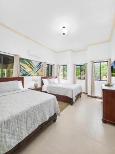 Sweet Palm Villa - Spacious luxury villa with pool and Beach oasis