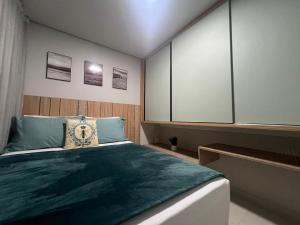 Apto Pé na Areia, Frente Mar 2 Quartos de Frente Para os Corais