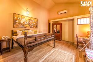 StayVista at Visthaan with Pool, Lawn & BBQ
