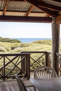 Yallingup Sunsets Timeless Beach Shack and Sea Views