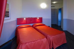 Double Room With Balcony and Partial Lake View room in Hotel Sole Malcesine
