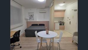 Elegant Studio Retreat near ICC Sydney China Town